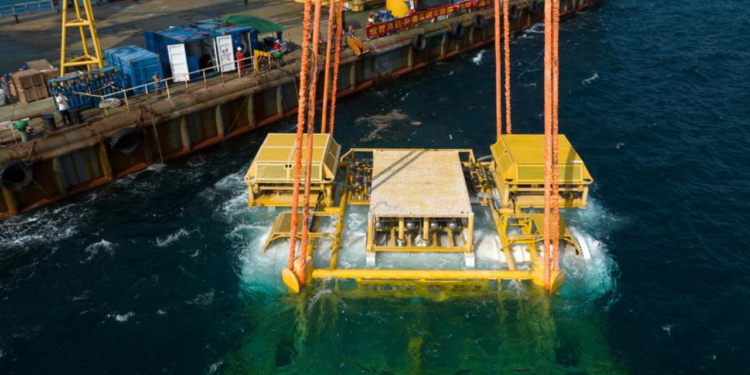China instala data centers submarinos para processar inteligência artificial, reduzir o consumo de energia e dispensar água doce no resfriamento.