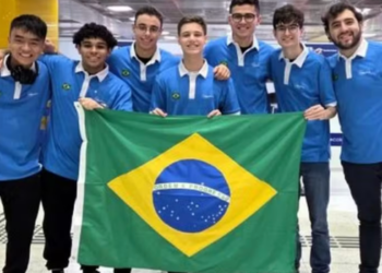 Seis estudantes brasileiros disputam a 67ª Olimpíada Internacional de Matemática, em Xangai, após anos de preparação, provas e treinamentos intensivos.