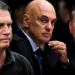 Alexandre de Moraes proibiu Flávio Bolsonaro de visitar Jair Bolsonaro por 90 dias após a divulgação de uma carta com apoio à pré-candidatura do senador.