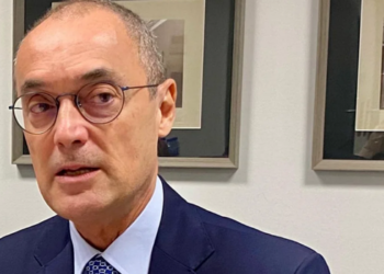  Itamaraty investiga denúncias de perseguição e intimidação no Consulado do Brasil em Hong Kong e firma TACs com integrantes da chefia do posto.