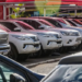 O mercado de veículos novos no Brasil cresceu 16,01% no primeiro semestre de 2026, segundo a Fenabrave. Automóveis e motocicletas lideraram as vendas, enquanto caminhões e ônibus recuaram.
