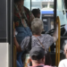 Trabalhadores e empresas de ônibus do Rio de Janeiro participam de audiência no TRT-RJ para tentar fechar acordo sobre reajuste salarial dos rodoviários, que seguem em estado de greve.