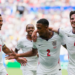 Inglaterra derrota a França por 6 a 4, garante o terceiro lugar da Copa do Mundo de 2026 e encerra o torneio com vitória em jogo de dez gols.