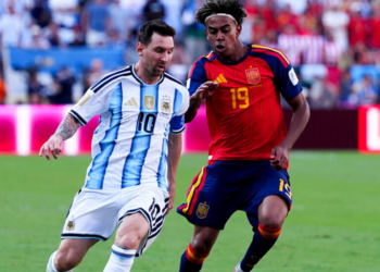 Lamine Yamal contou detalhes do encontro com Lionel Messi após o título da Espanha sobre a Argentina na final da Copa do Mundo de 2026.