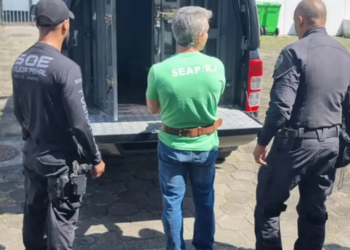 Três PMs investigados por ligação com Rogério Andrade voltaram à prisão preventiva após supostos descumprimentos de medidas cautelares.
