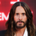 Documentário da BBC reúne relatos de dez mulheres que fazem acusações de natureza sexual contra Jared Leto, envolvendo episódios ocorridos entre 2002 e 2016.