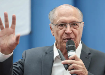 PSB confirma Geraldo Alckmin como candidato a vice na chapa de Lula para as eleições de 2026 e mantém aliança com o PT na disputa presidencial.