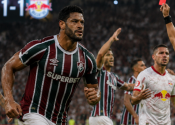 Retorno do Brasileirão teve empate entre Fluminense e Bragantino, vitória do Mirassol sobre o Grêmio e triunfo do Bahia diante da Chapecoense.