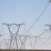 ONS determina redução temporária da geração de energia neste domingo para evitar desequilíbrios no sistema elétrico brasileiro.