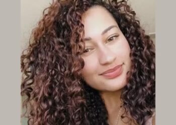Carta encontrada com suspeito após resgate de jovem acorrentada em Águas Lindas de Goiás tinha mensagem de despedida. Ex-companheiro segue preso.