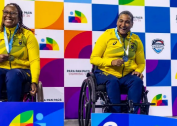 Brasil conquista dois ouros e duas pratas na estreia do Parapan-Pacífico de natação, com recorde das Américas de Lídia Cruz nos 150m medley S4.