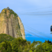 Justiça Federal mantém suspenso o projeto de tirolesa no Pão de Açúcar, determina recuperação da área afetada e estabelece indenização de R$ 30 milhões.