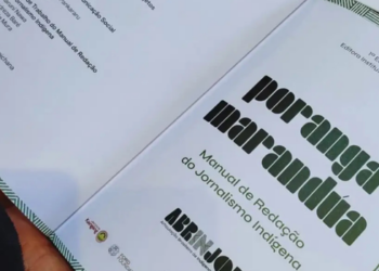 Manual de Jornalismo Indígena reúne recomendações para uma cobertura mais ética e contextualizada dos povos indígenas e valoriza a participação de profissionais indígenas.