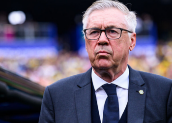 Carlo Ancelotti amplia o monitoramento de jogadores para a Seleção Brasileira e deve observar atletas no Brasil e na Europa antes das próximas convocações.