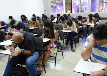 Inep disponibiliza cartão de confirmação do Encceja 2026 com local de prova e informações dos participantes.