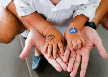 Unicef apresenta propostas para o próximo governo do Rio de Janeiro com foco na proteção de crianças e adolescentes, educação e combate à violência.