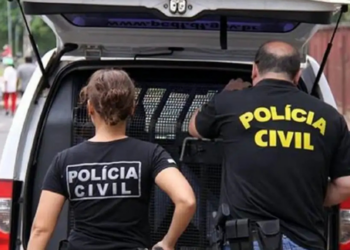 Operação Narciso investiga grupo suspeito de produzir e distribuir anabolizantes clandestinos em vários estados; 30 pessoas foram presas.