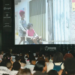 Projeto Curta na Praça leva cinema gratuito ao ar livre para dez comunidades do Rio de Janeiro, com curtas brasileiros, debates e programação para toda a família.