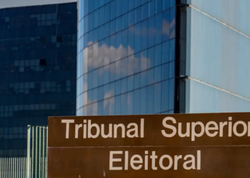 TSE determina suspensão temporária da campanha de Pablo Marçal até o julgamento definitivo do registro de candidatura presidencial.