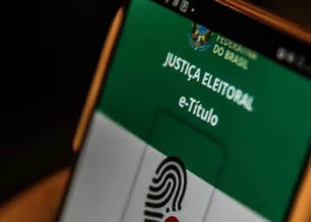 e-Título ficará indisponível entre sábado (29) e domingo (30) para atualização. TSE orienta eleitores e explica como acessar os serviços durante a manutenção.