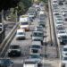 Greve parcial da CPTM mantém 750 km de congestionamento em São Paulo, suspende o rodízio de veículos e amplia operação de ônibus para atender passageiros.