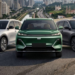 Carros chineses chegam a 52,4% dos importados pelo Brasil em 2026, enquanto vendas de eletrificados crescem 120,8%.