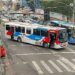 Operação da PM na Zona Norte do Rio termina com quatro presos, apreensão de armas e bloqueios com 18 ônibus. Pelo menos 33 linhas tiveram itinerários afetados.