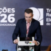 TRE-RJ abre urna eletrônica durante demonstração técnica e explica mecanismos de segurança, armazenamento de votos, auditorias e funcionamento do sistema eleitoral.