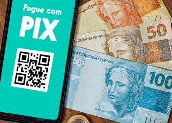 Brasileiros já podem utilizar o Pix para fazer pagamentos em estabelecimentos de países como Argentina, França, Portugal e Estados Unidos.