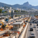 Obras de ampliação e modernização da Via Dutra no trecho fluminense incluem novas faixas, vias marginais, acessos e estruturas de segurança.