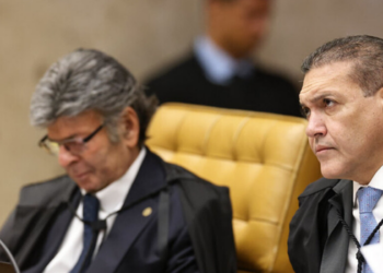 Mensagens extraídas do celular de Daniel Vorcaro indicam tratativas para hospedar o ministro Kassio Nunes Marques em uma mansão no Rio durante o Carnaval de 2025.