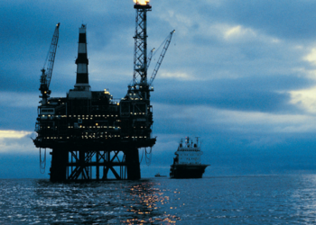 Greve de trabalhadores afeta operações offshore na Bacia de Campos