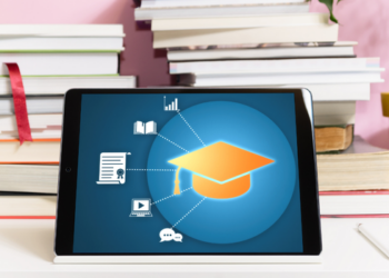  Rio de Janeiro oferece cerca de 7 mil vagas gratuitas em outubro para cursos e oficinas de tecnologia, programação, robótica, IA e empreendedorismo.