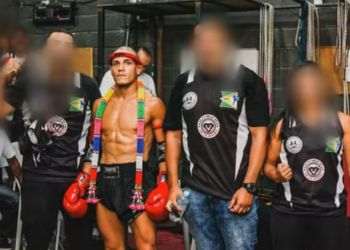 Lutador de muay thai, de 31 anos, morre após ser baleado dentro de um bar em Marechal Hermes, na Zona Norte do Rio.