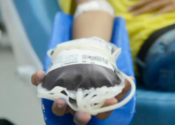 Novas regras para doação de sangue entram em vigor no Brasil e alteram critérios para idade, tatuagens, malária, plaquetas e triagem.