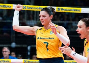 Seleção brasileira feminina comemora o título do Campeonato Sul-Americano de 2026 e a classificação para os Jogos Olímpicos de Los Angeles 2028, no Maracanãzinho.