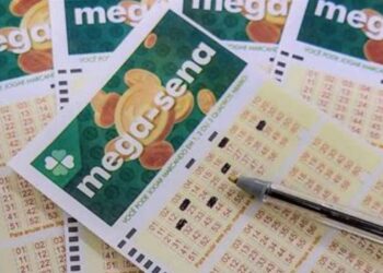 Mega-Sena acumula após ninguém acertar as seis dezenas do concurso 3.057. Próximo sorteio, na terça-feira (15), terá prêmio estimado em R$ 95 milhões.