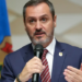 André Mendonça determinou o afastamento preventivo de dois dirigentes da Polícia Federal e ordenou investigação sobre relatórios de inteligência envolvendo ministros do STF.