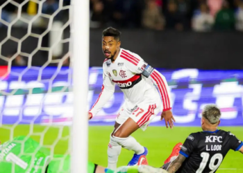 Flamengo, Fluminense e Palmeiras estão nas semifinais da Libertadores 2026. Rubro-Negro encara o Estudiantes, enquanto os paulistas enfrentam o Tricolor.