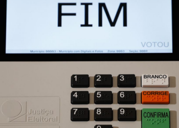 TRE-RJ indefere 15 candidaturas nas eleições de 2026 por suspeitas de vínculos com organizações criminosas e “milícia de gravata”. Decisões admitem recurso.