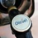 Governo mantém subsídio de R$ 2,12 por litro ao diesel por mais 30 dias. Portaria da Fazenda foi publicada em edição extra do Diário Oficial da União.