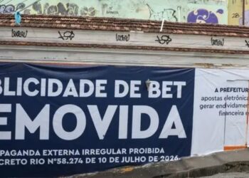 Bets deixam impacto financeiro e de saúde no Brasil. Veja os números das perdas e como funciona o atendimento pelo SUS.