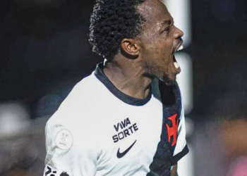 Vasco e Palmeiras avançam às semifinais da Copa do Brasil e vão disputar uma vaga na final. Atlético-MG também está classificado.