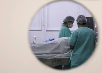 Ministério da Saúde cria central inteligente para monitorar pacientes de UTIs do SUS em tempo real e prevê expansão para 280 leitos.