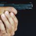 Projeto apresentado na Câmara propõe porte de armas para investidores de criptomoedas que estejam sob risco de sequestro, ameaça ou violência.