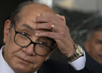 Gilmar Mendes propõe impedir a cessão de policiais e militares para gabinetes do STF. Medida amplia iniciativa anterior que previa restrição apenas a delegados da PF.