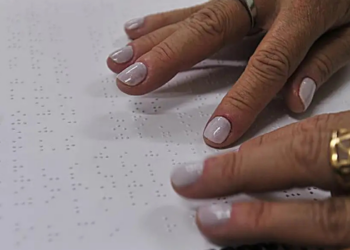 Brasil tem 95 Centros Especializados em Reabilitação pelo SUS para pessoas com baixa visão ou cegueira. Veja onde estão as unidades e como funciona o atendimento.