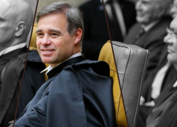 Fachin cancela sessão plenária do STF nesta quarta-feira (9) em meio à crise entre ministros e às decisões sobre o comando da Polícia Federal.