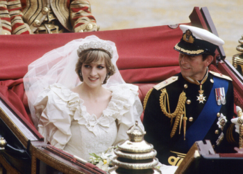 Charles Spencer, irmão da princesa Diana, lança em 22 de setembro livro com memórias da infância, da vida familiar e dos bastidores do funeral da princesa.