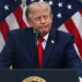 Relatório da Abin alerta para riscos de interferência dos EUA nas eleições de 2026 e analisa tensões diplomáticas e comerciais entre Brasil e Washington.
